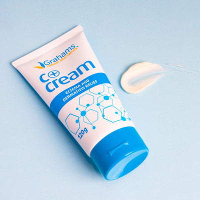 Eine Tube Grahams Natural C+ Ekzem Creme 120g